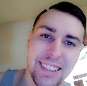 Meet your Posher, Evan